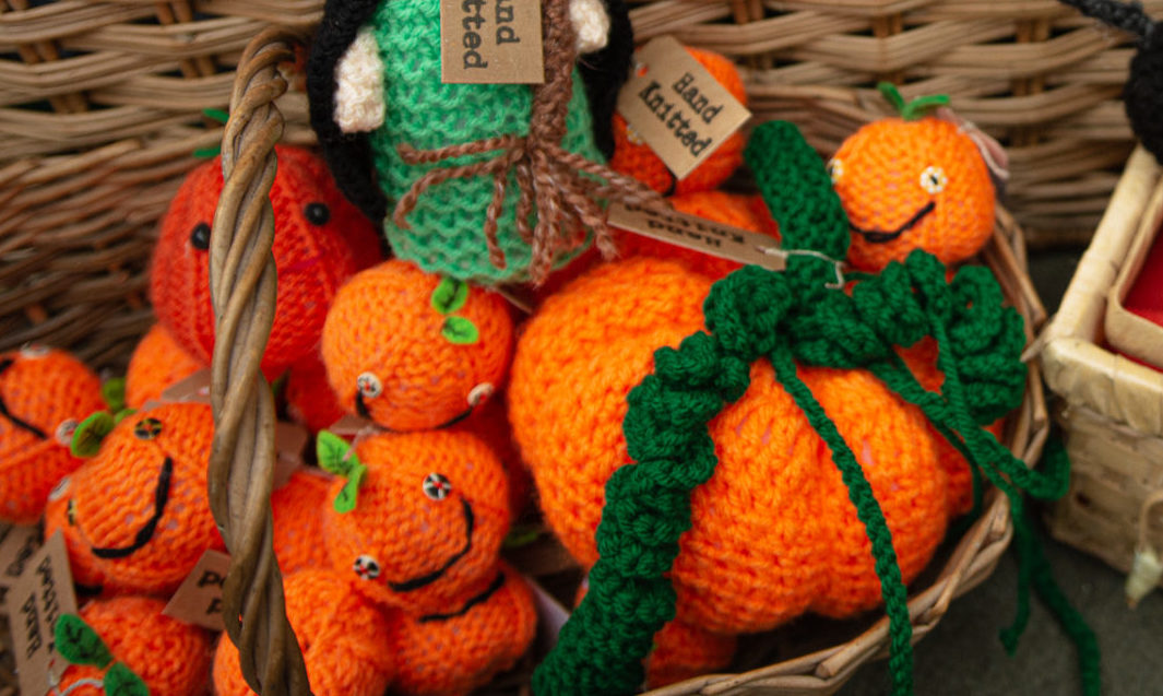Mini Knitted Pumpkin